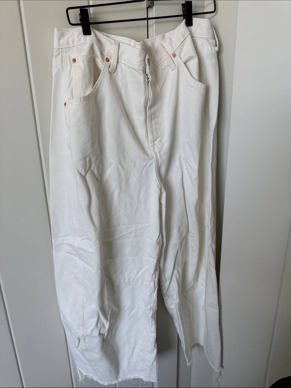White Barrel Jeans